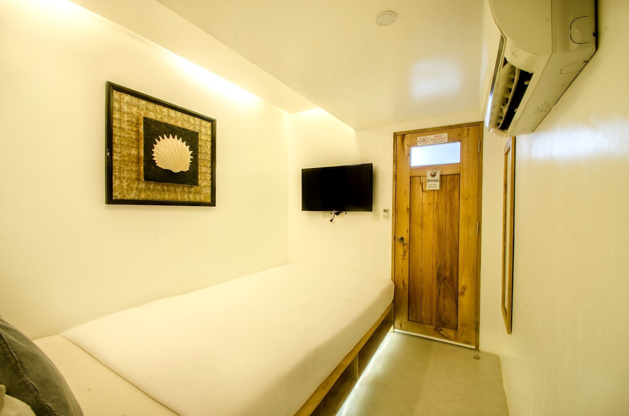 Zuzuni Boutique Hotel Balabag  Esterno foto