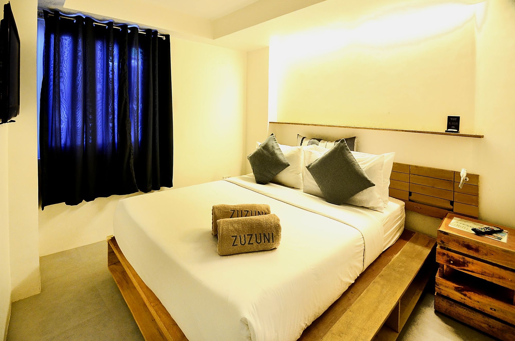 Zuzuni Boutique Hotel Balabag  Esterno foto